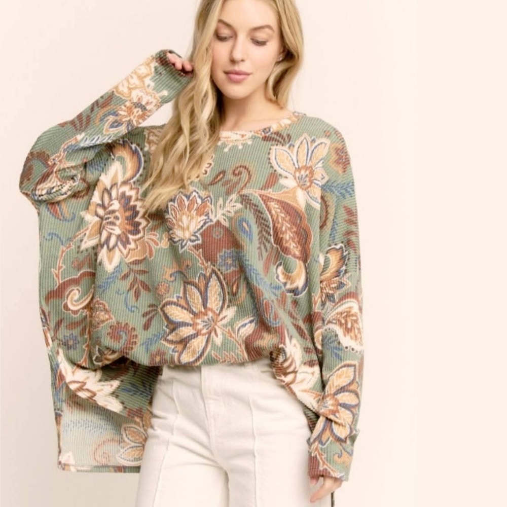 New Heimish Oversized Urban Ribbed Paisley Top